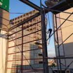 看板の下地鉄骨